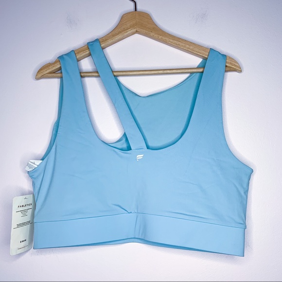 NWT Fabletics Cut Out Shoulder Sports Bra 1X Plus - Picture 8 of 9